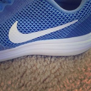 Nike revolution 3 sneakers
